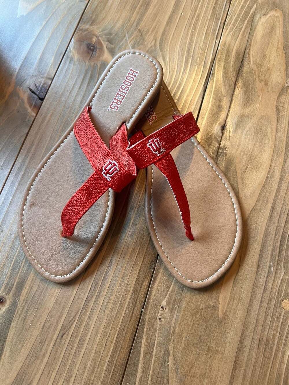 Indiana University Hoosiers Women's Red Glitter Thong Sandals